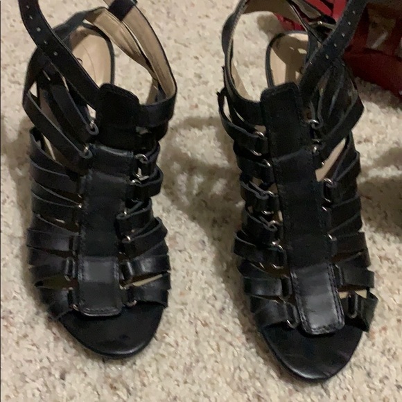 Guess Shoes - Guess heels